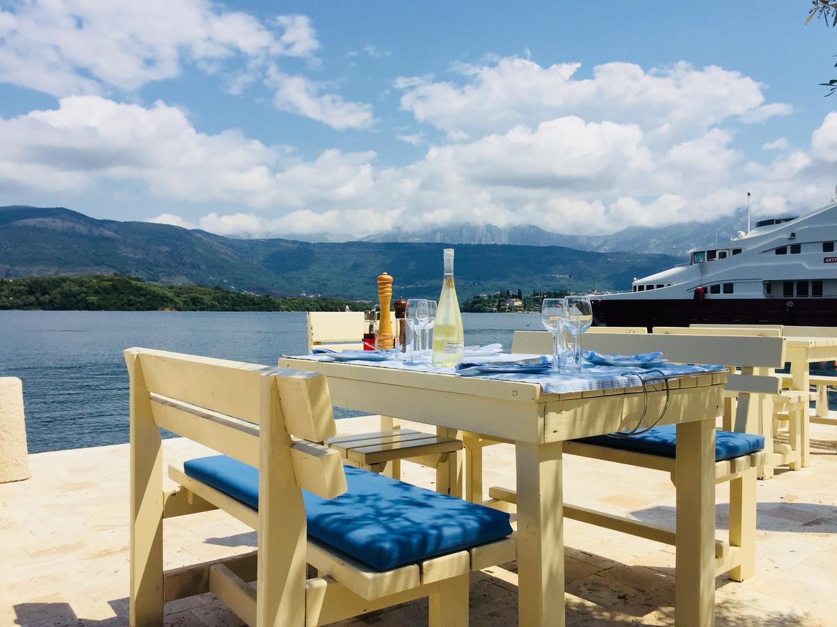 Apartments Maestral Tivat Exterior photo